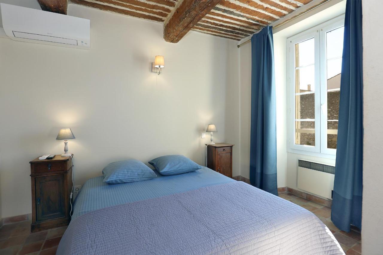 Bed and Breakfast Le Cheval Blanc La Bastide-des-Jourdans Esterno foto
